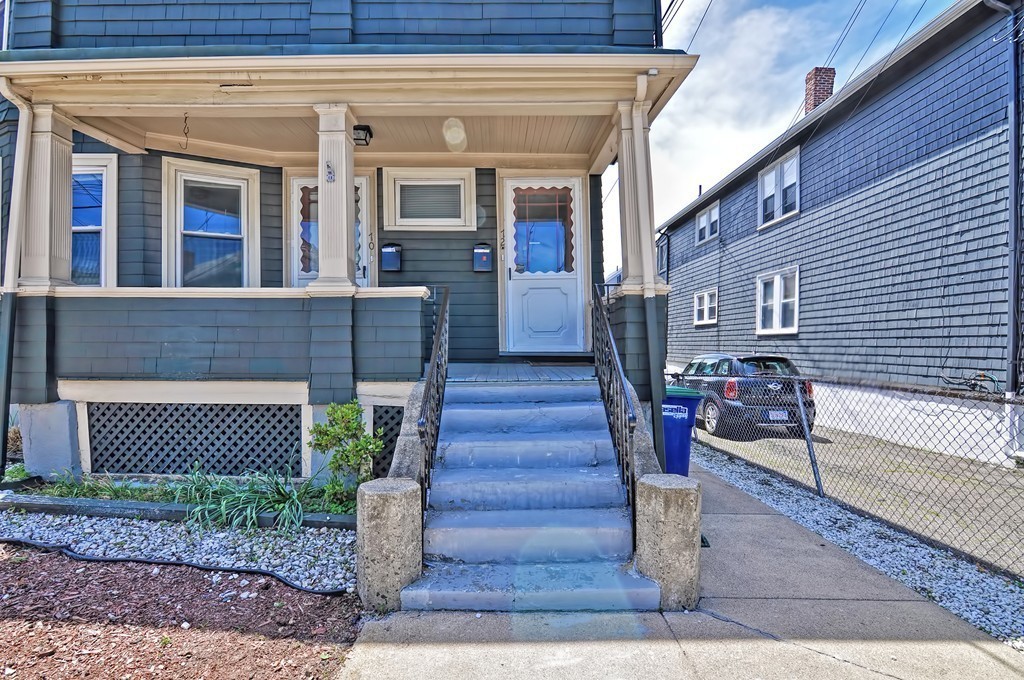 70 Governor Winthrop Road Somerville, MA 02145 - Photo 4 of 29 Gallery Image 4