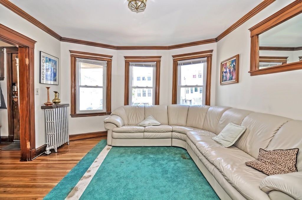 70 Governor Winthrop Road Somerville, MA 02145 - Photo 10 of 29 Gallery Image 10