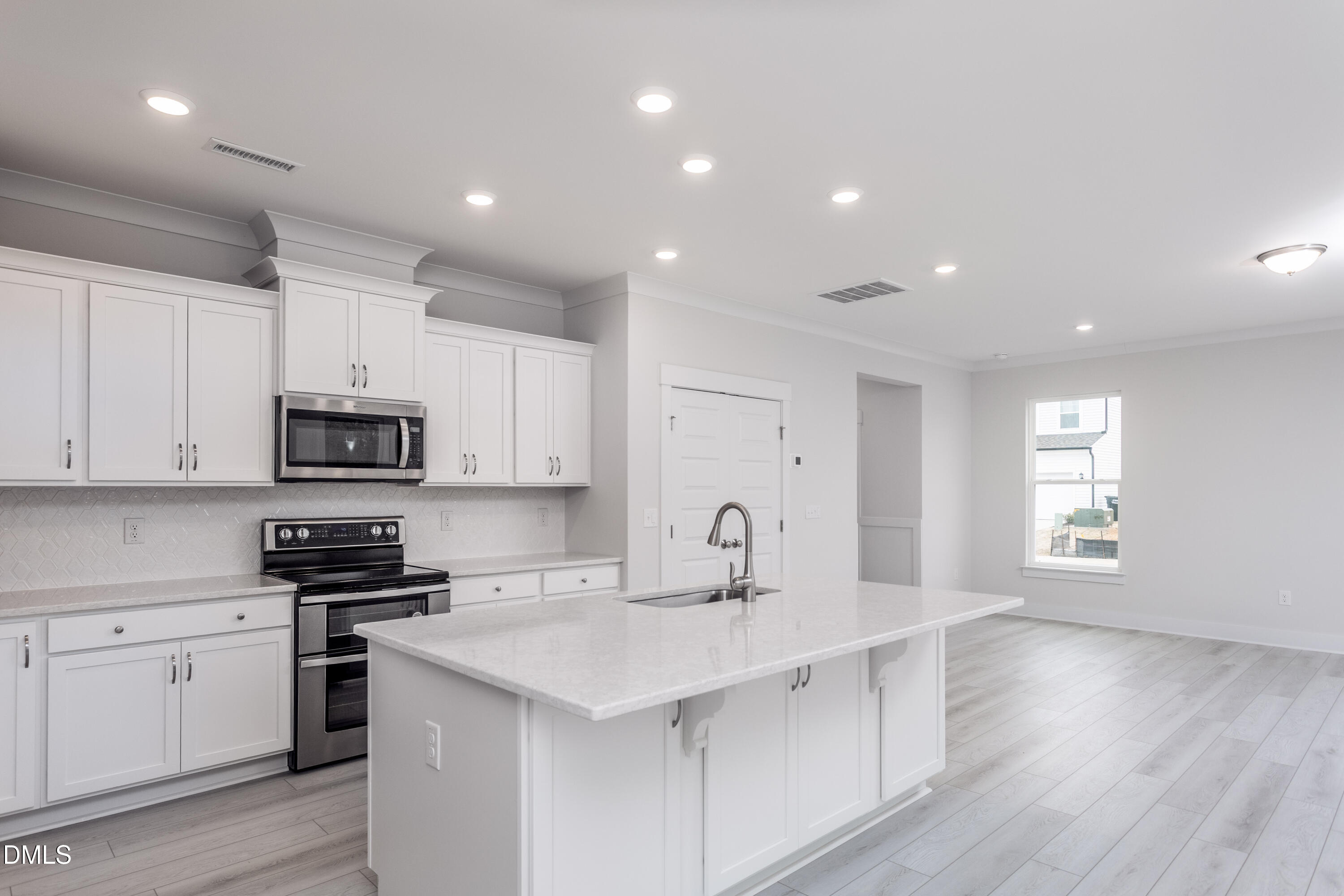 150 Steppe Way Garner, NC 27529 - Photo 9 of 41 Kitchen