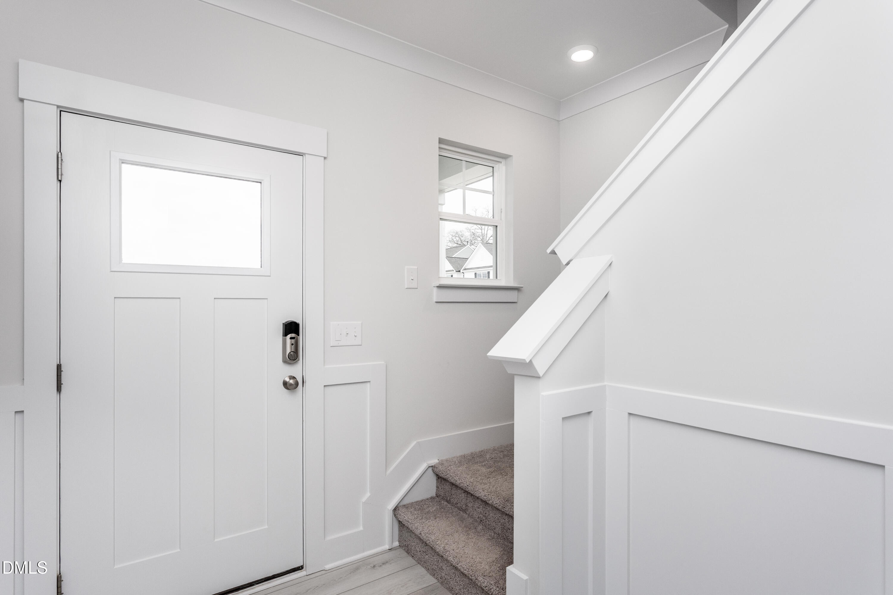 150 Steppe Way Garner, NC 27529 - Photo 3 of 41 Foyer