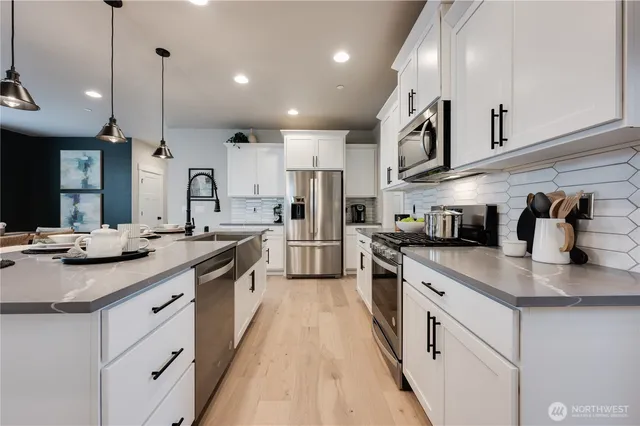 $1,239,950 | 18429 Meridian Avenue Southeast, Unit CR 25, Bothell, WA 98012