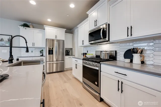 $1,239,950 | 18429 Meridian Avenue Southeast, Unit CR 25, Bothell, WA 98012