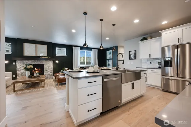 $1,239,950 | 18429 Meridian Avenue Southeast, Unit CR 25, Bothell, WA 98012