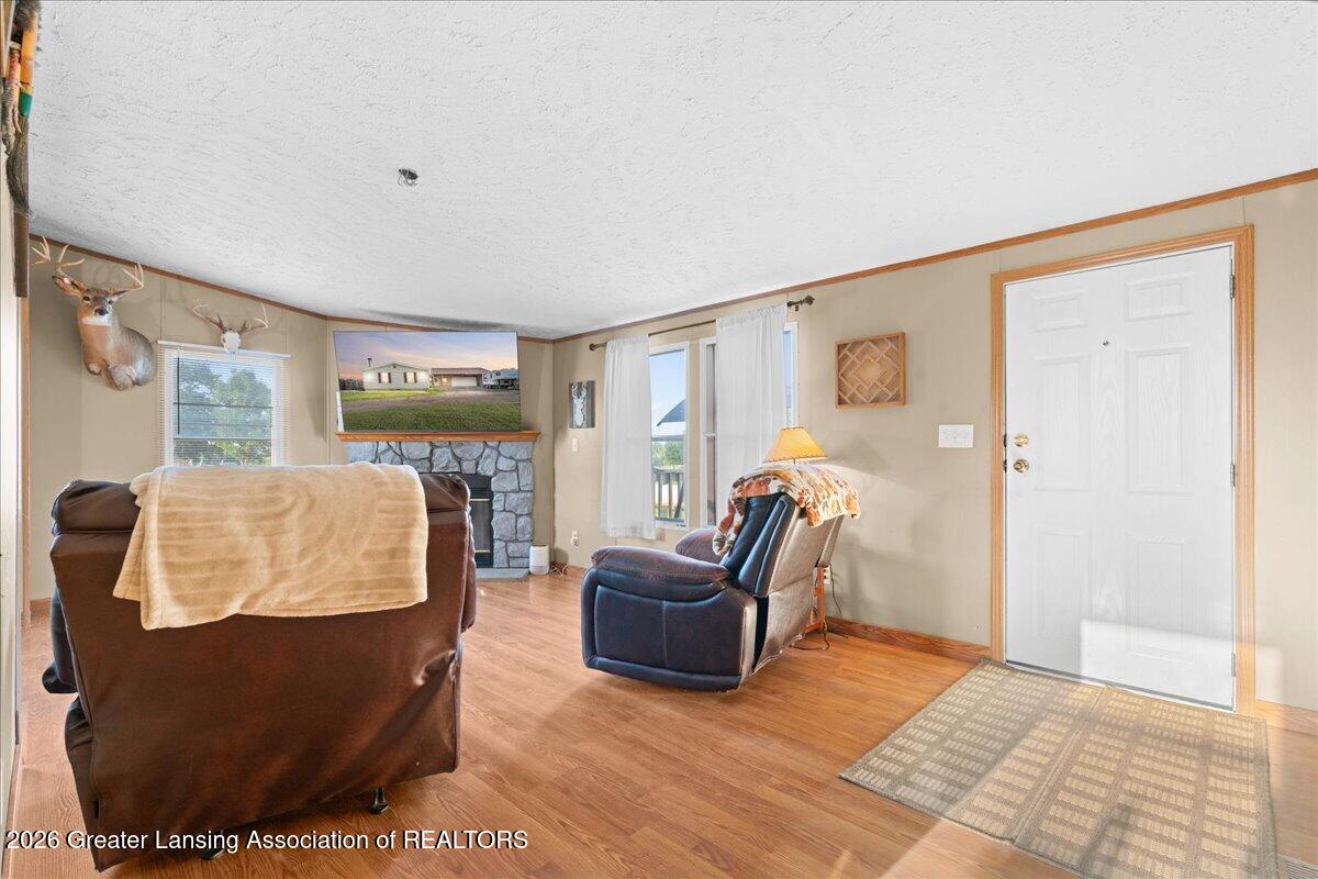 7570 Welter Road Ovid, MI 48866 - Photo 15 of 45 15-Media Jett -33