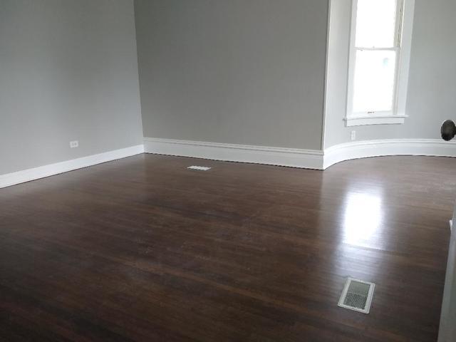 472 North Spring Street Elgin, IL 60120 - Photo 3 of 16