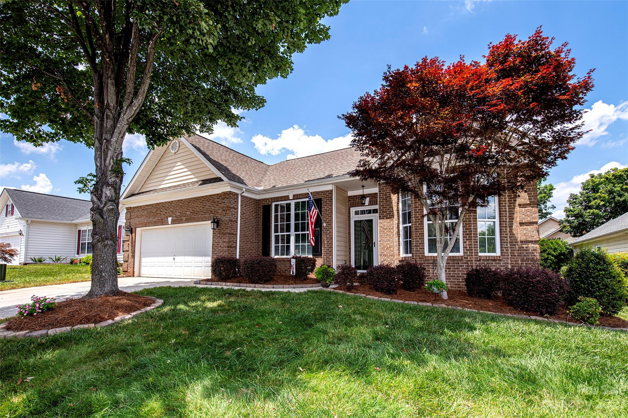961 Platinum Drive Fort Mill, SC 29708 - Photo 1 of 40 Gallery Image 1