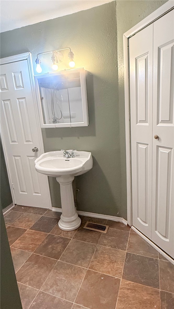 1224 Beverly Avenue Springfield, OH 45504 - Photo 10 of 13