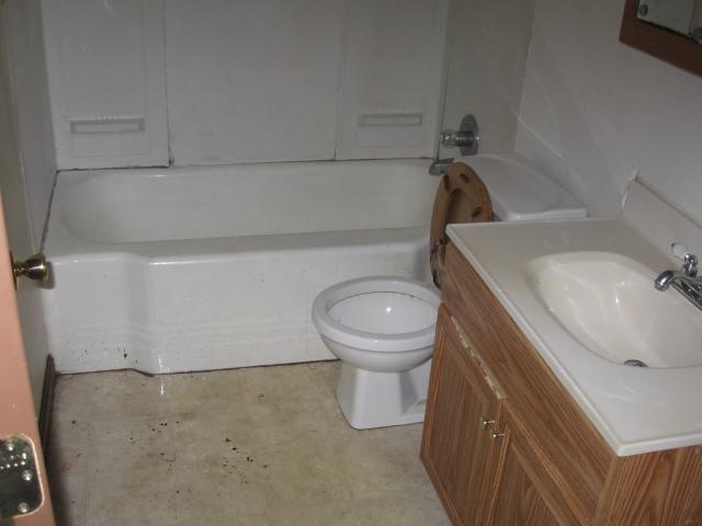966 South Hampton Road Columbus, OH 43227 - Photo 4 of 4 Gallery Image 4