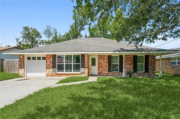 $1,650 | 620 Markham Drive, Slidell, LA 70458