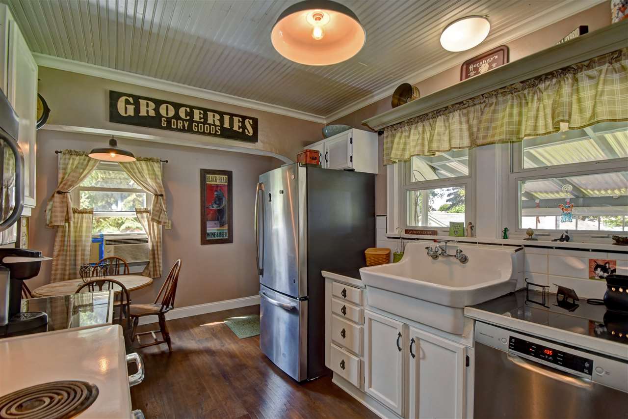 1003 North Bowdish Road Spokane Valley, WA 99206 - Photo 5 of 20 Gallery Image 5