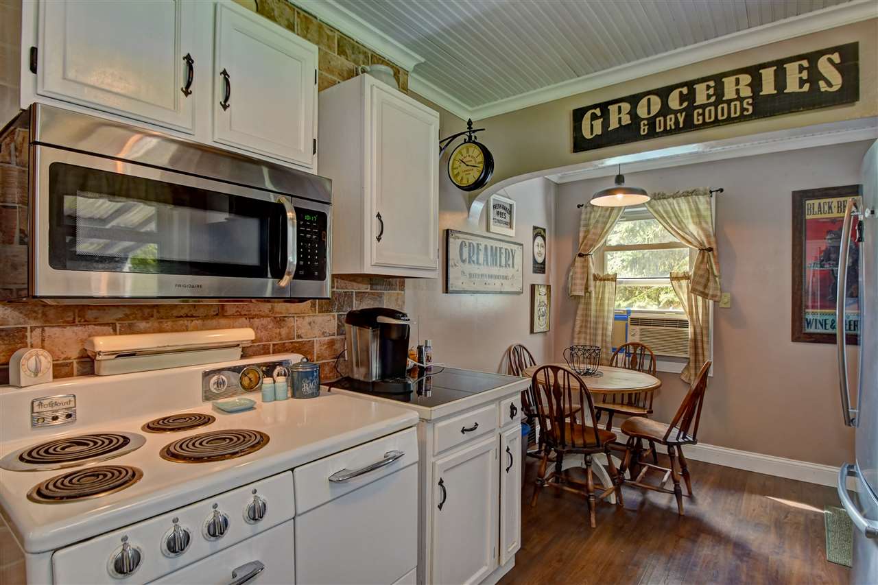 1003 North Bowdish Road Spokane Valley, WA 99206 - Photo 6 of 20 Gallery Image 6