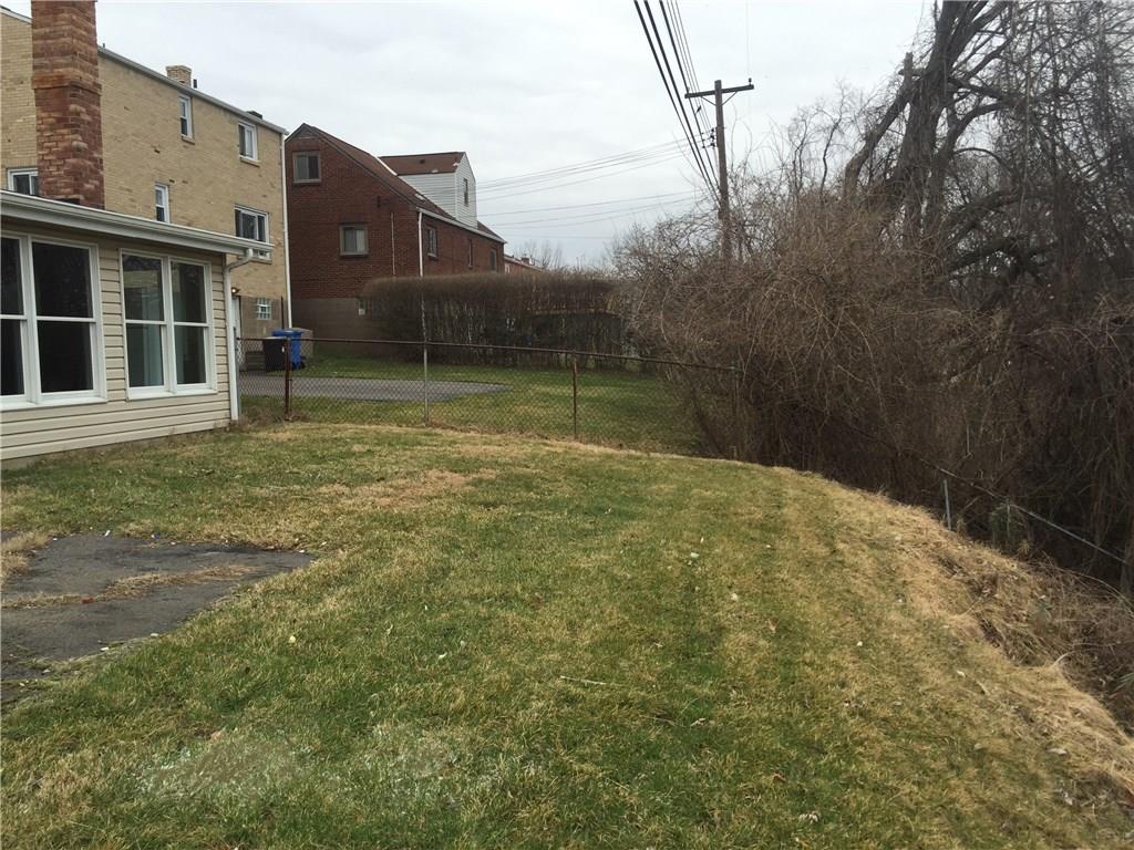 277 Orchard Spring Road Pittsburgh, PA 15220 - Photo 24 of 25 Gallery Image 24
