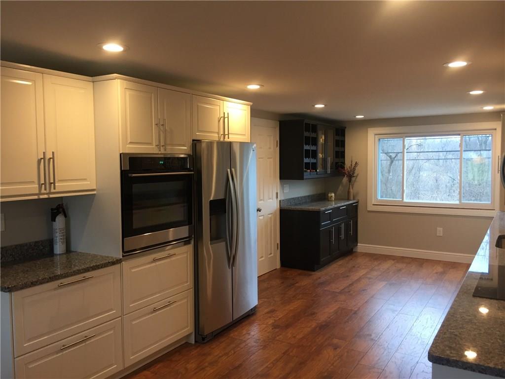 277 Orchard Spring Road Pittsburgh, PA 15220 - Photo 10 of 25 Gallery Image 10