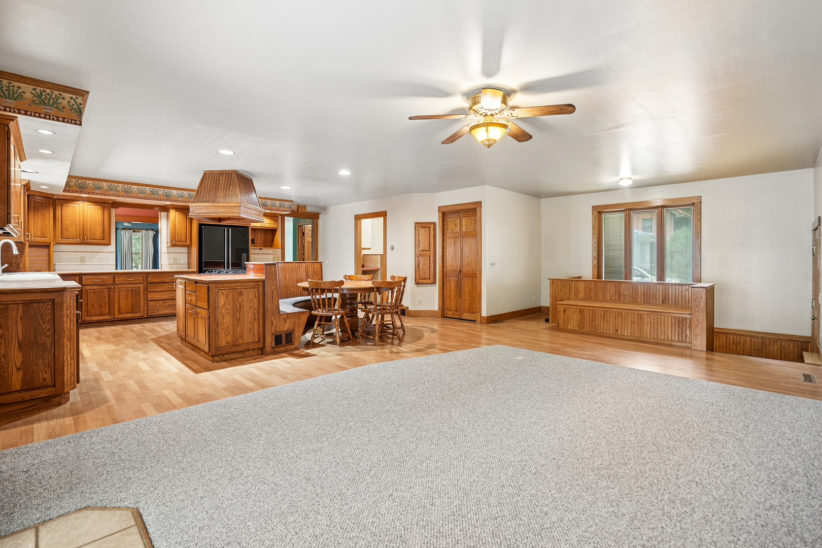 320 West 3rd Street Prophetstown, IL 61277 - Photo 15 of 50