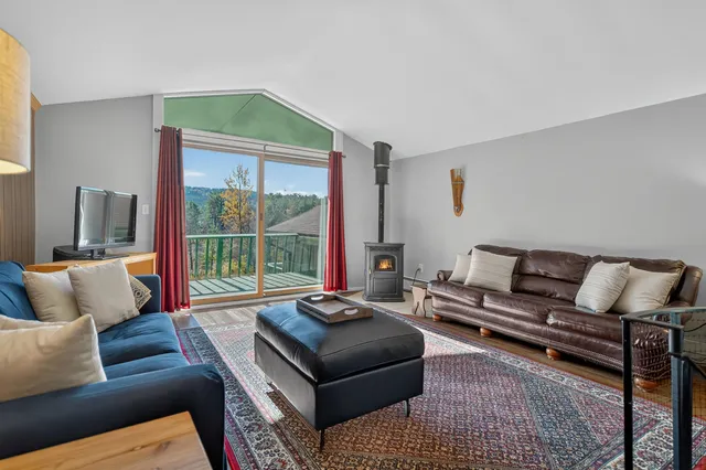 $325,000 | 19 Winhall Condo Road, Unit 5, Winhall, VT 05340