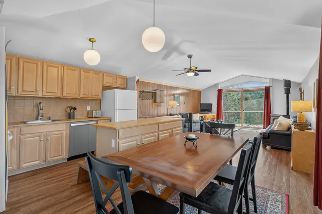 $325,000 | 19 Winhall Condo Road, Unit 5, Winhall, VT 05340