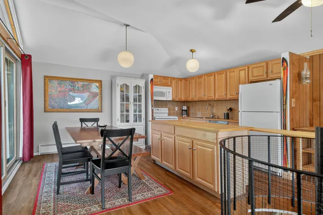 $325,000 | 19 Winhall Condo Road, Unit 5, Winhall, VT 05340