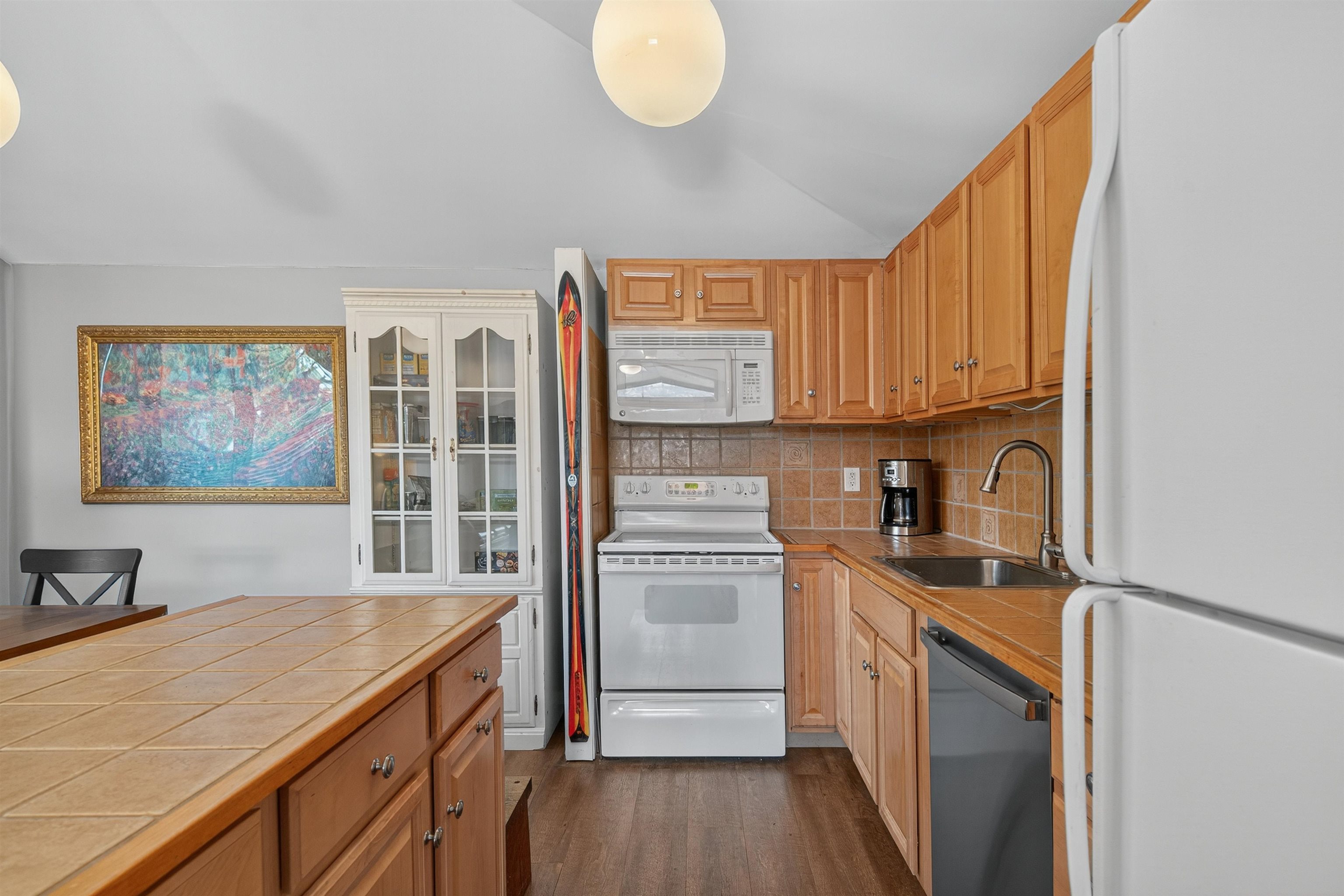 19 Winhall Condo Road, Unit 5 Winhall, VT 05340 - Photo 8 of 29