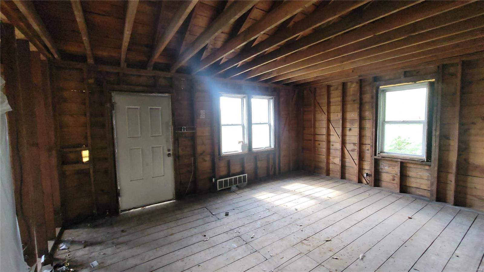 2998 Walton Road St. Louis, MO 63114 - Photo 20 of 29 Gallery Image 20