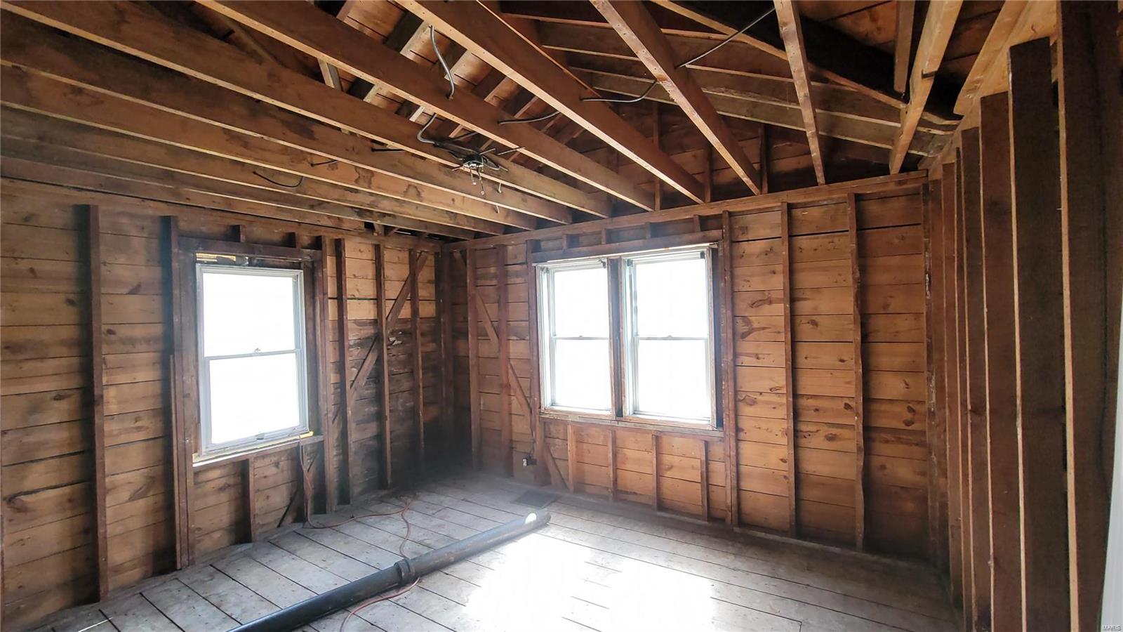 2998 Walton Road St. Louis, MO 63114 - Photo 10 of 29 Gallery Image 10