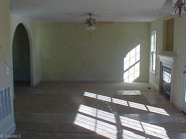 25 Hanes Ridge Lexington, NC 27295 - Photo 3 of 7 Other.