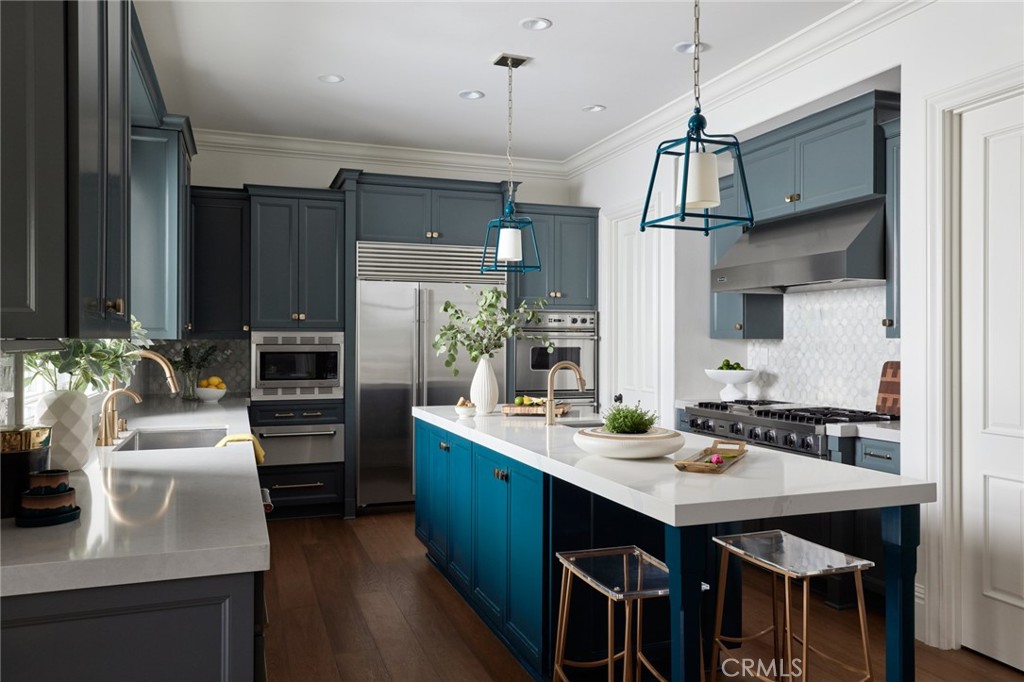 28 Old Course Drive Newport Beach, CA 92660 - Photo 14 of 34