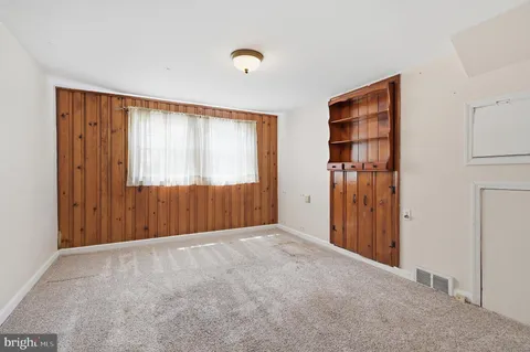 $335,000 | 2617 Maclary Drive, Wilmington, DE 19808