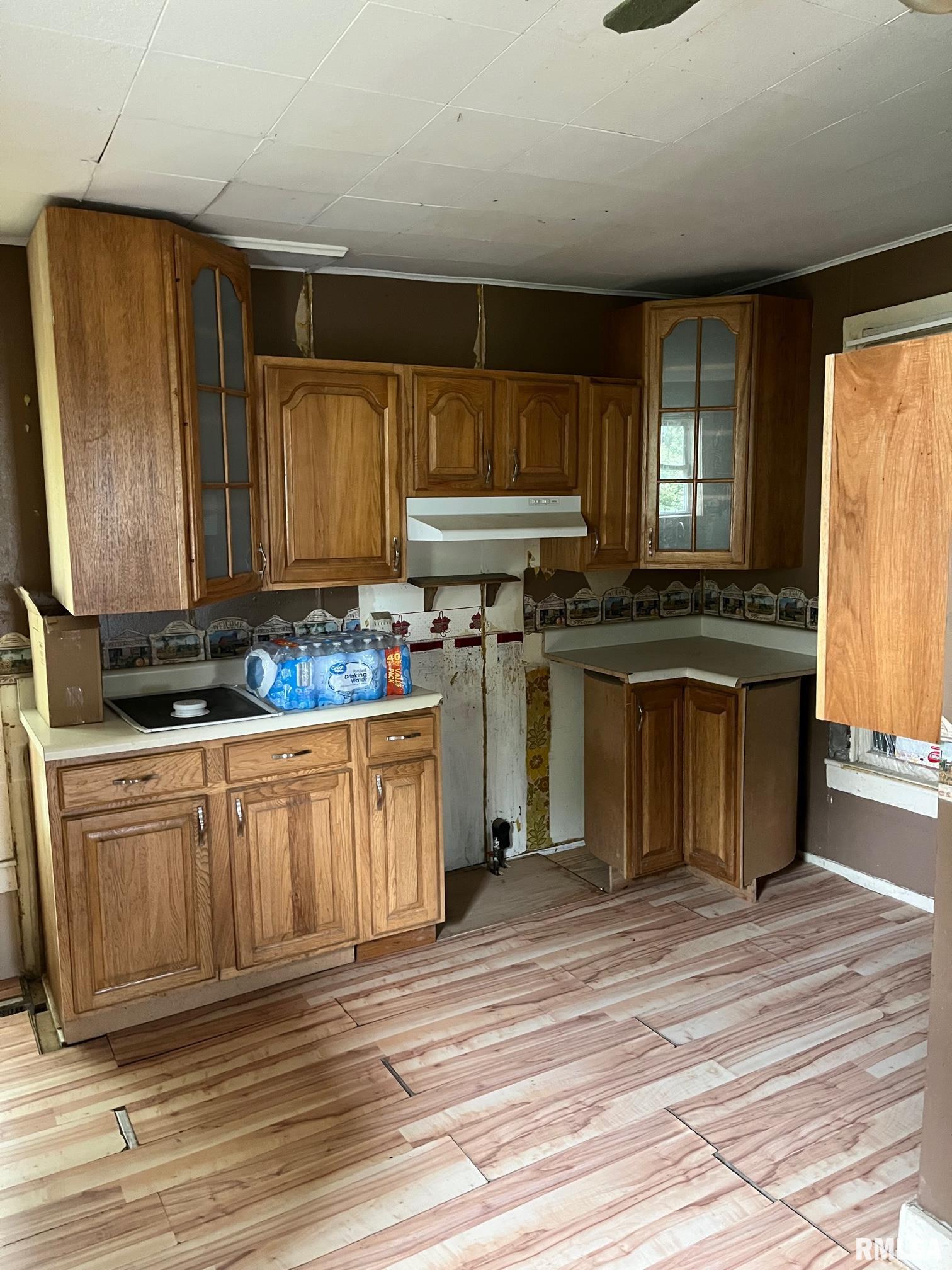 305 West South Street Colchester, IL 62326 - Photo 2 of 9