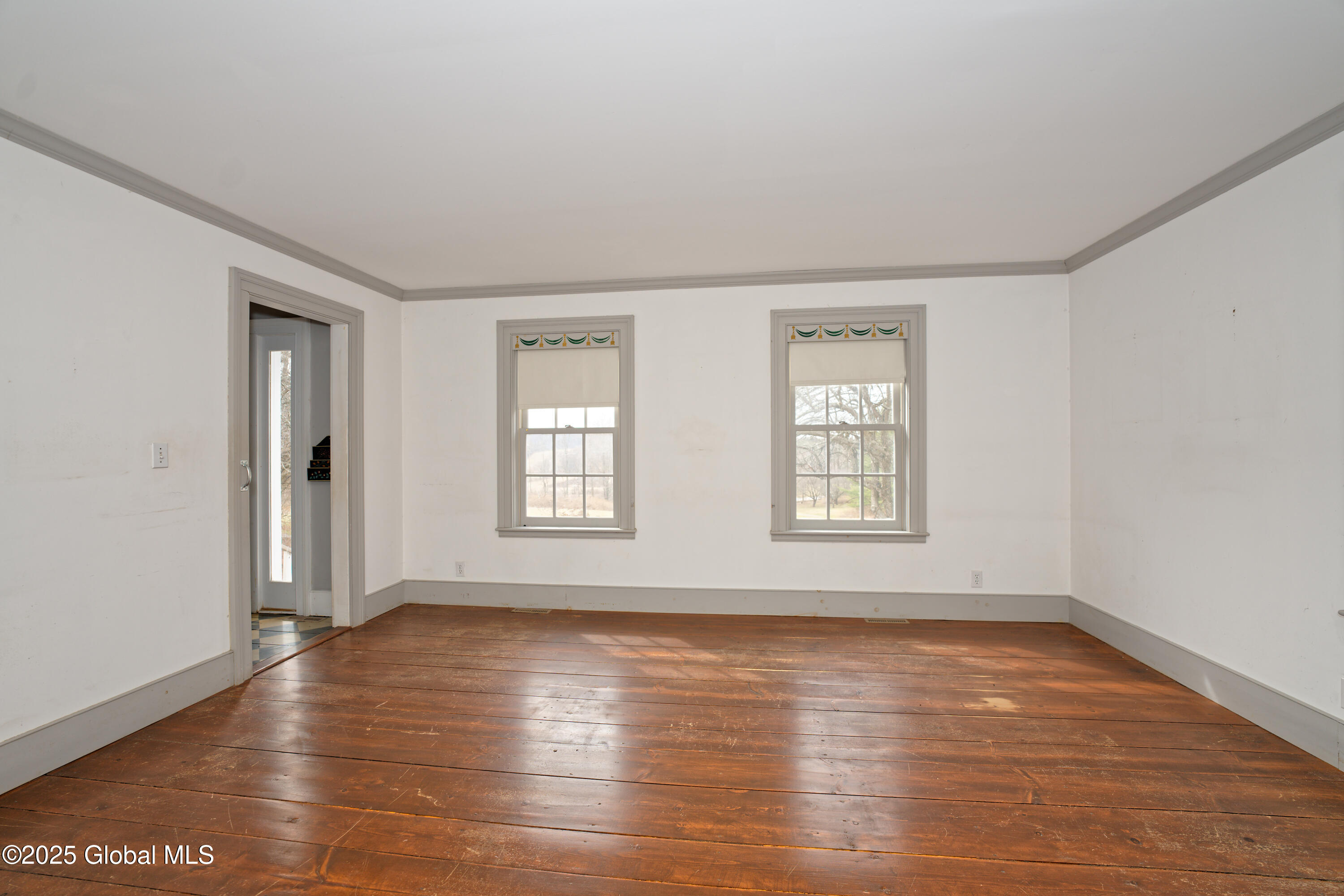 91 Darwin Road Cambridge, NY 12816 - Photo 12 of 58 2 Livingroom 1