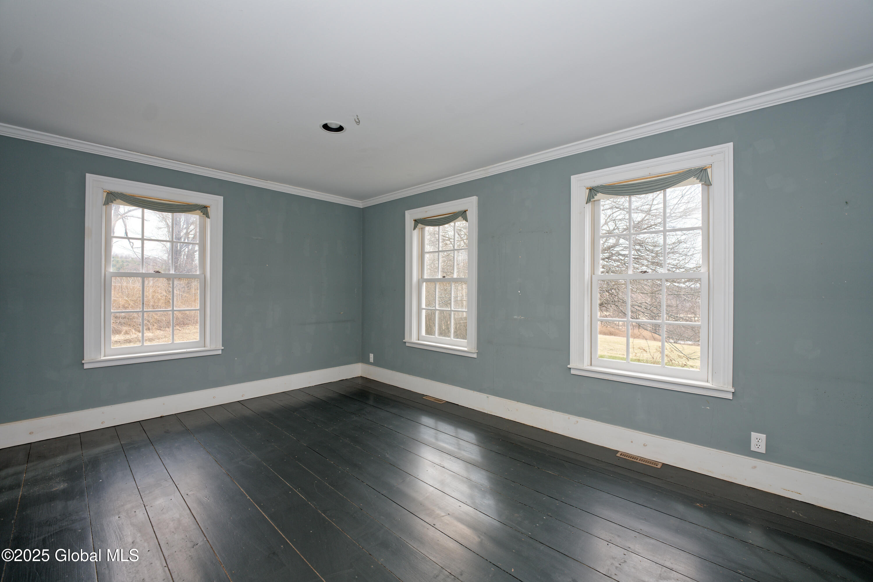 91 Darwin Road Cambridge, NY 12816 - Photo 17 of 58 3 Diningroom 3