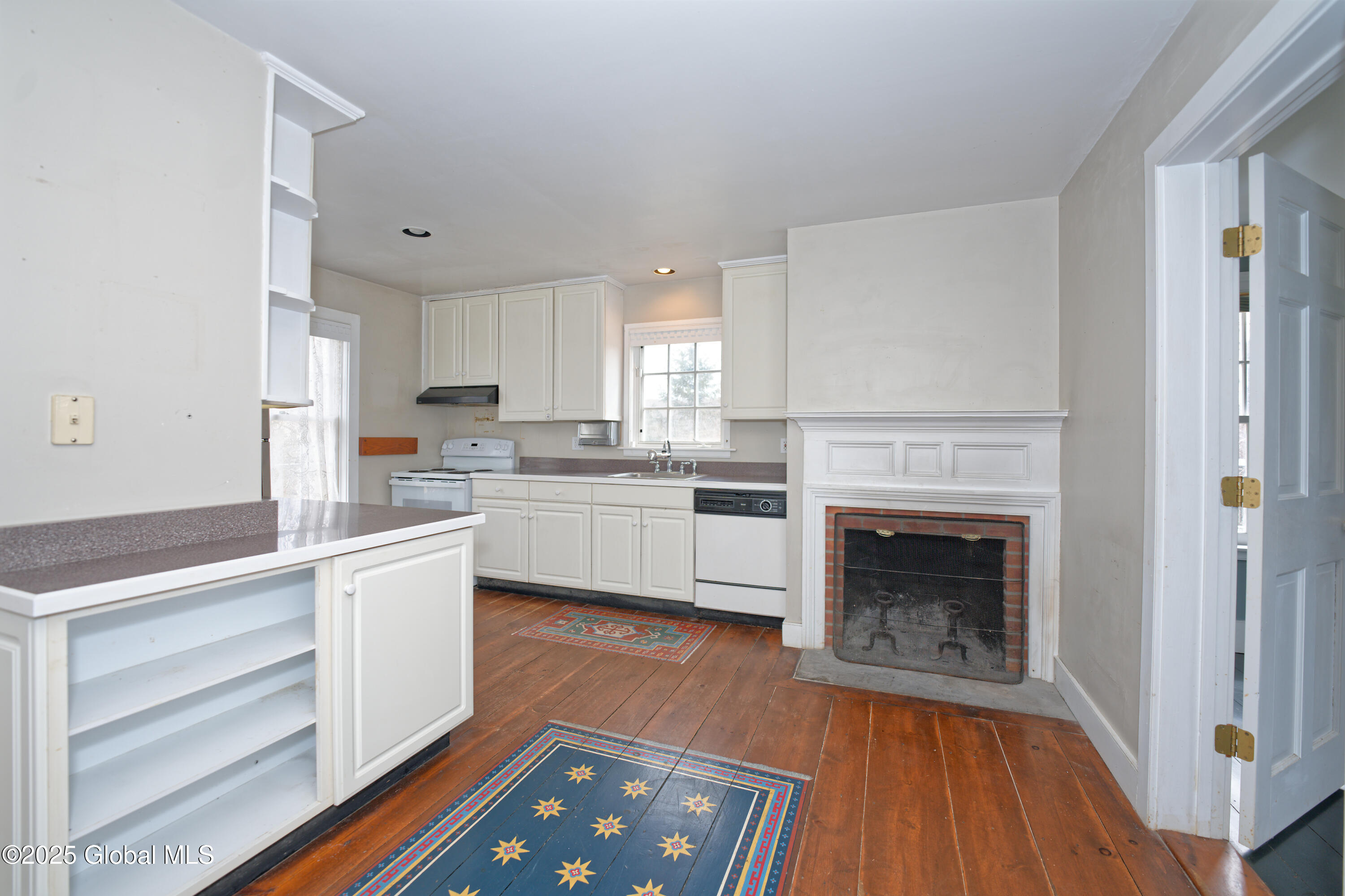 91 Darwin Road Cambridge, NY 12816 - Photo 18 of 58 4 Kitchen 1
