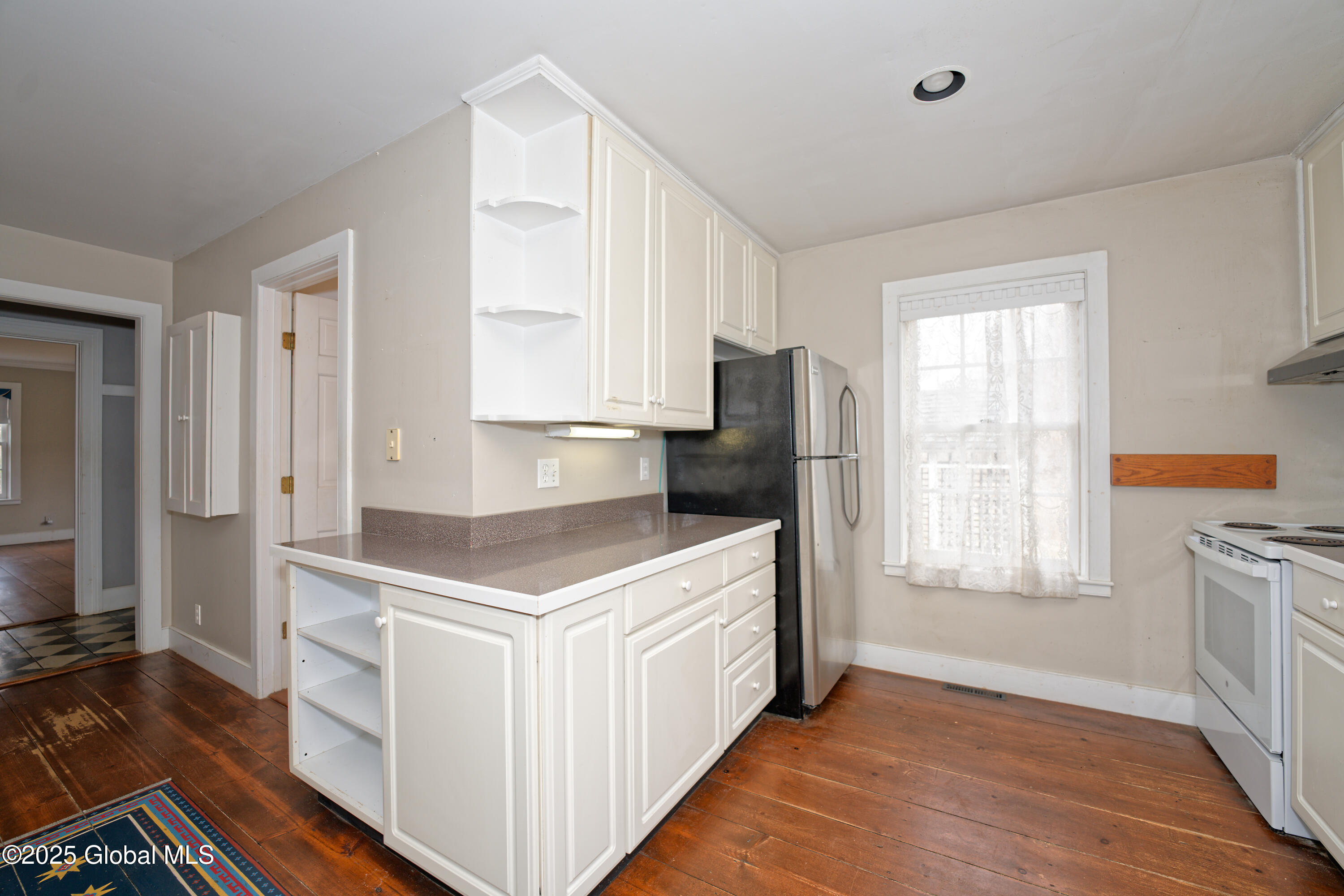 91 Darwin Road Cambridge, NY 12816 - Photo 21 of 58 4 Kitchen 4