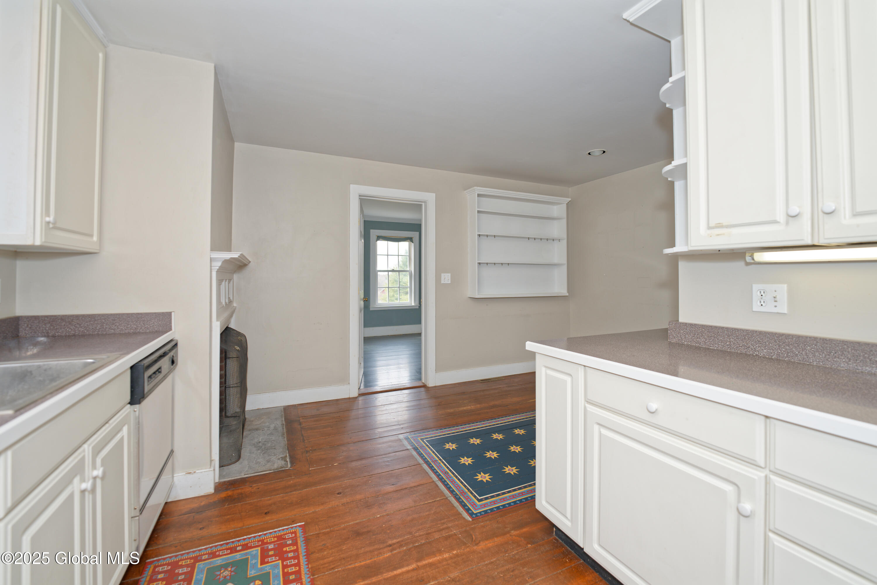 91 Darwin Road Cambridge, NY 12816 - Photo 22 of 58 4 Kitchen 5