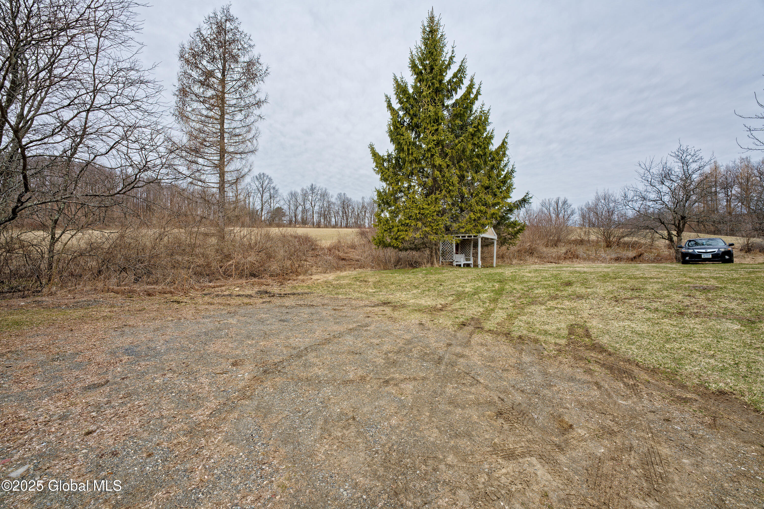 91 Darwin Road Cambridge, NY 12816 - Photo 51 of 58 Yard 2
