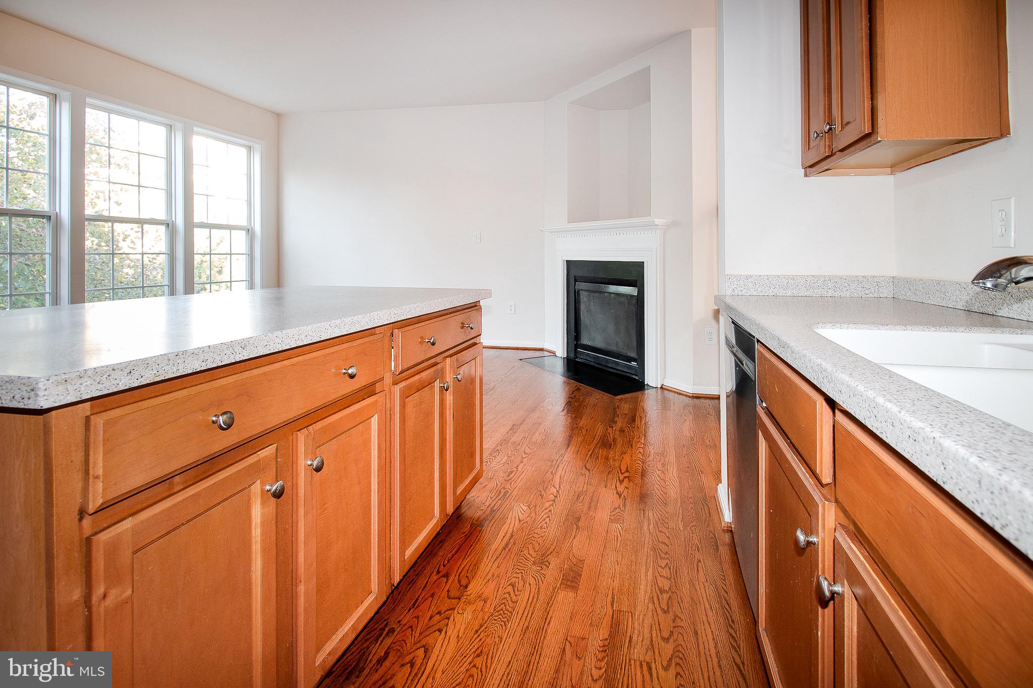 9135 Furey Road Lorton, VA 22079 - Photo 9 of 34