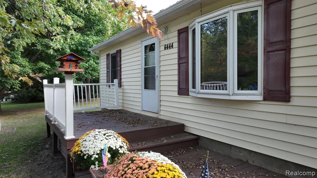 6444 Lucas Road Flint, MI 48506 - Photo 7 of 49