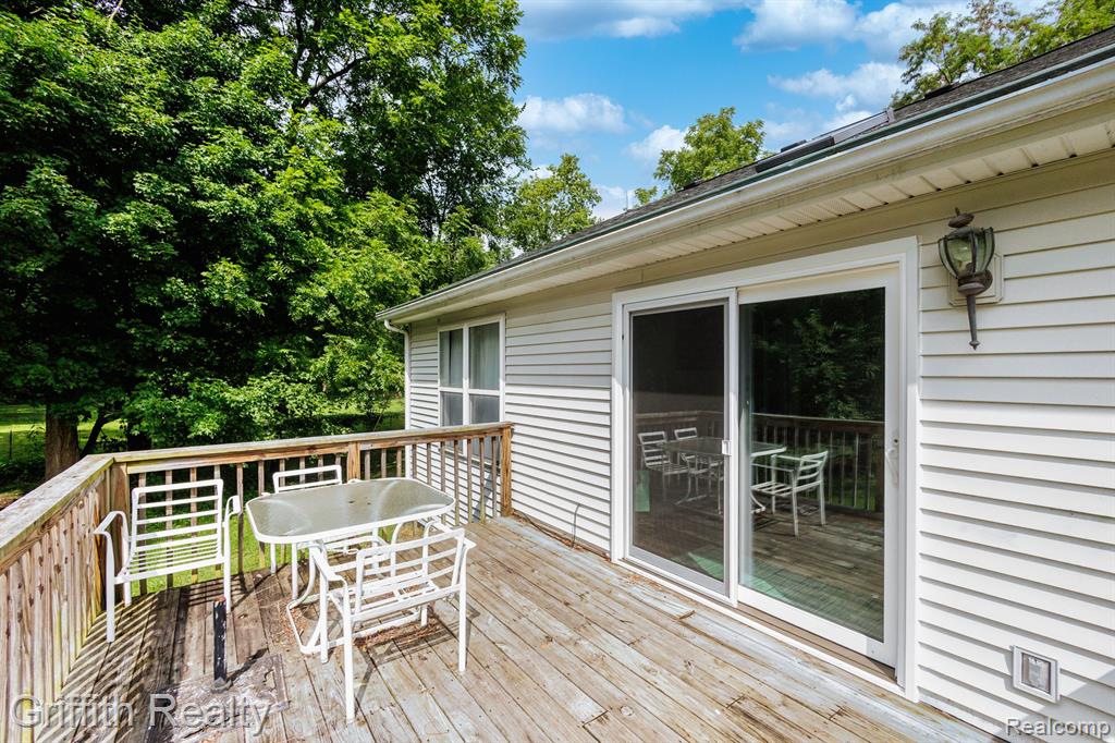3445 Bowen Road Howell, MI 48855 - Photo 8 of 33