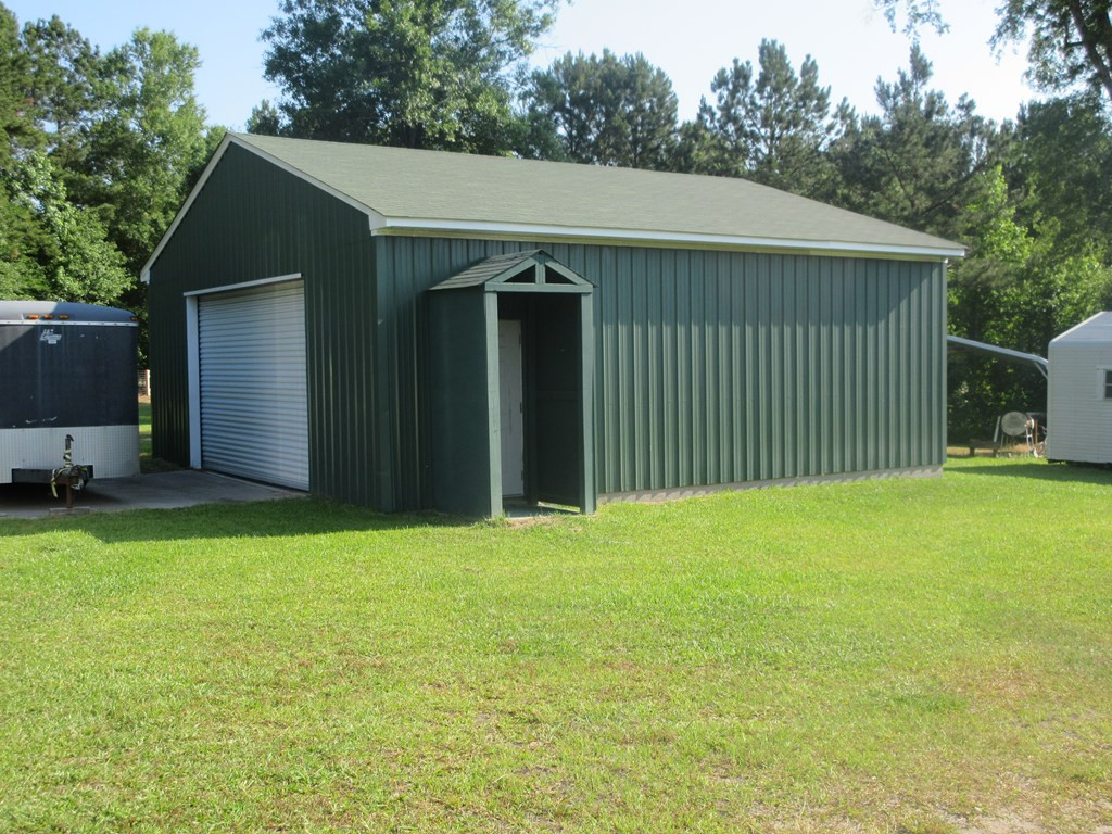 1056 Douglas Road Harlem, GA 30814 - Photo 4 of 19