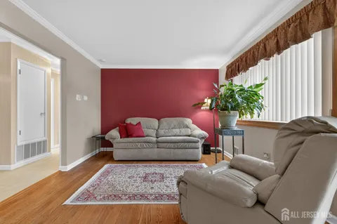 $800,000 | 24 Deerwood Avenue, Edison, NJ 08817