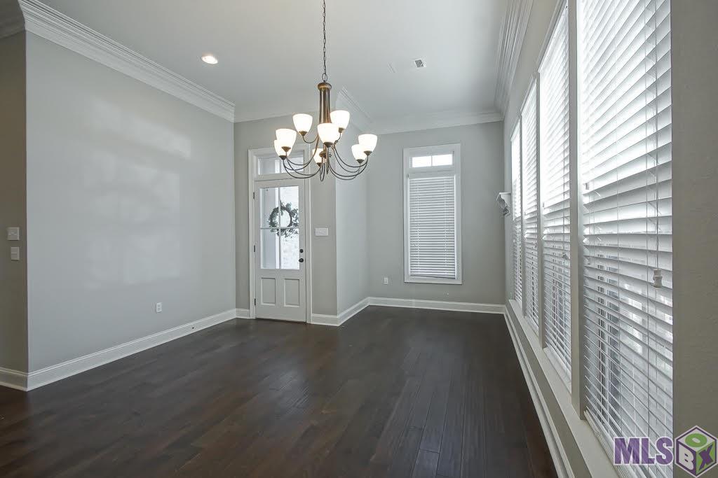 3132 Cresthaven Avenue Baton Rouge, LA 70810 - Photo 11 of 24 Gallery Image 11