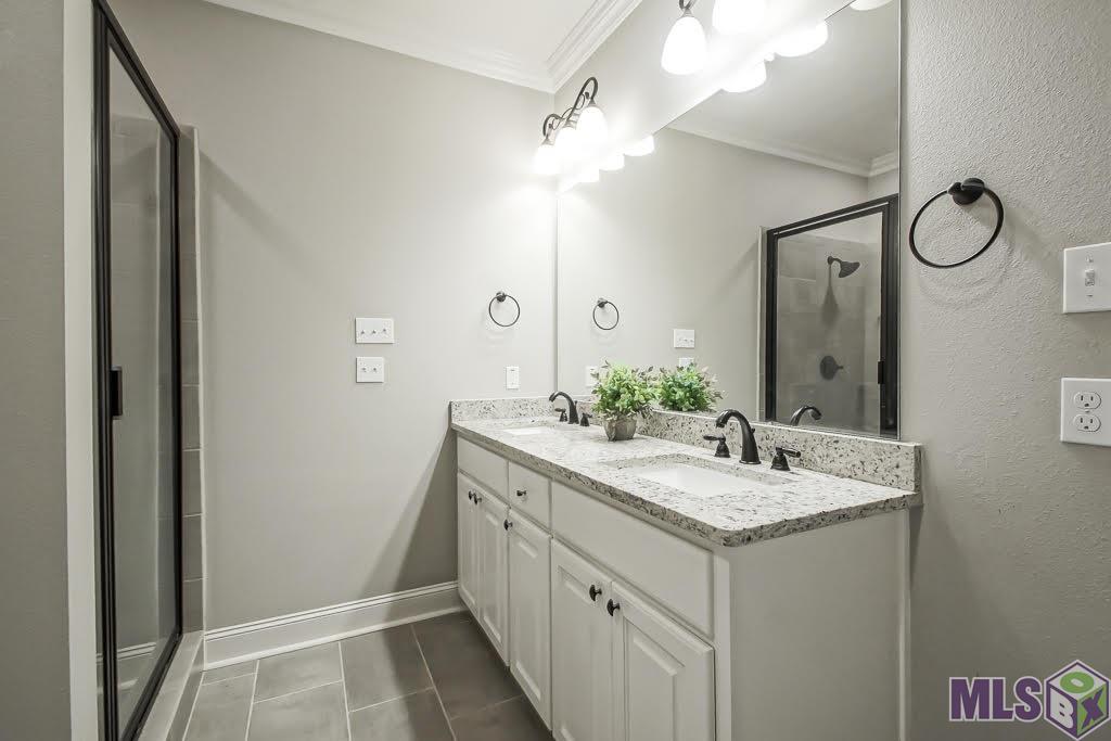 3132 Cresthaven Avenue Baton Rouge, LA 70810 - Photo 15 of 24 Gallery Image 15
