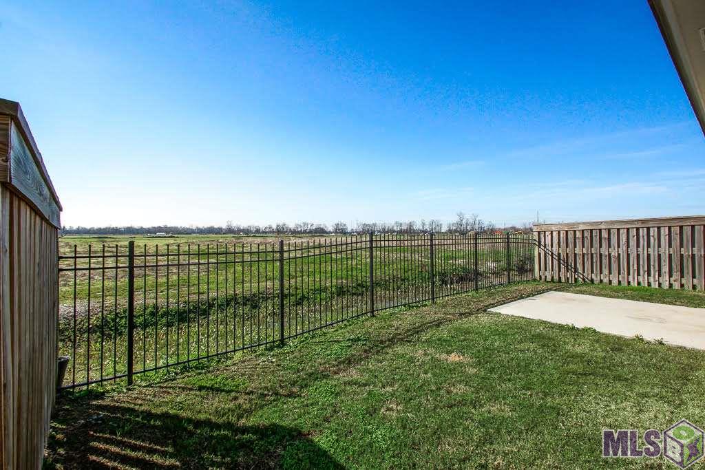 3132 Cresthaven Avenue Baton Rouge, LA 70810 - Photo 21 of 24 Gallery Image 21