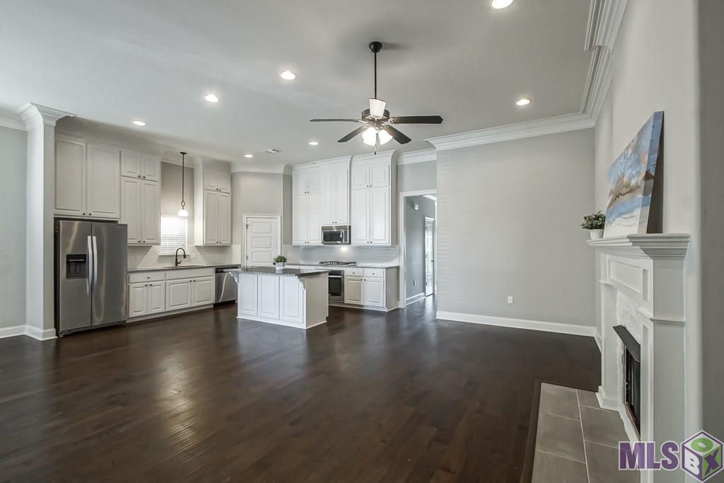 3132 Cresthaven Avenue Baton Rouge, LA 70810 - Photo 3 of 24 Gallery Image 3