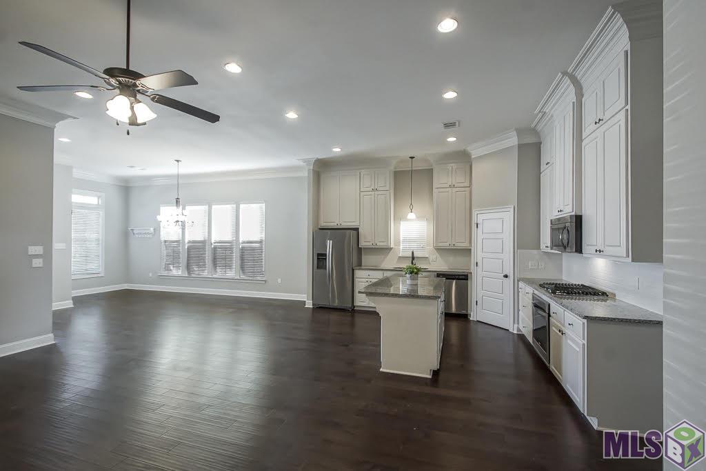 3132 Cresthaven Avenue Baton Rouge, LA 70810 - Photo 5 of 24 Gallery Image 5