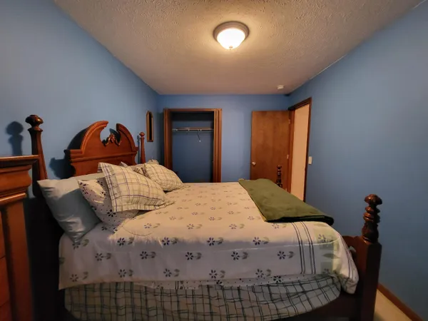 $625,000 | 17204 Colorado Street, Hebron, IN 46341