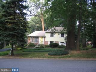 573 Bob White Road Wayne, PA 19087 - Photo 1 of 6