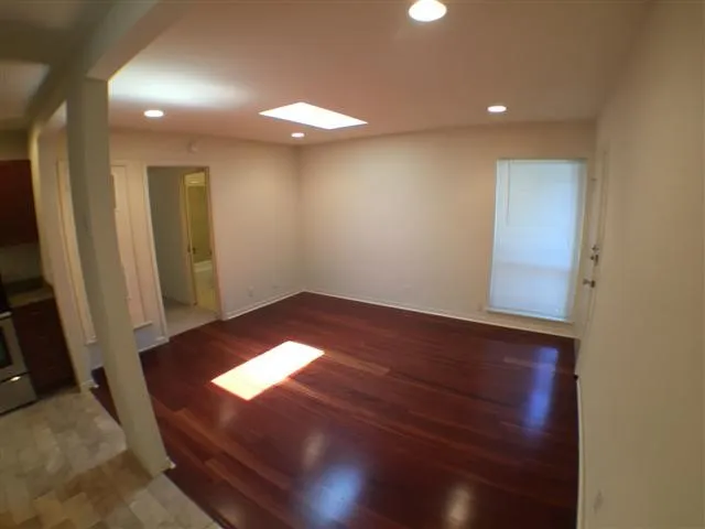 $825 | 2800 Cole Street, Unit 205C, Austin, TX 78705