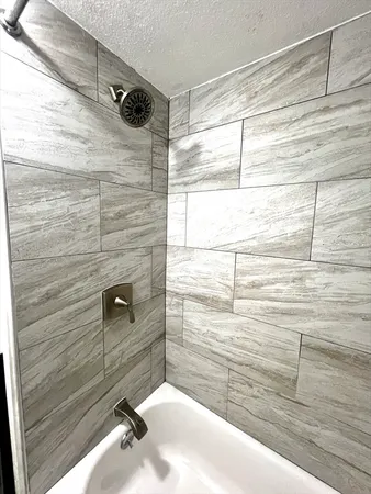 $3,300 | 572 Main Street, Unit B, Watertown, MA 02472