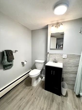 $3,300 | 572 Main Street, Unit B, Watertown, MA 02472