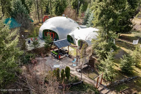 $630,000 | 123 East Mountain View Road, Clark Fork, ID 83811